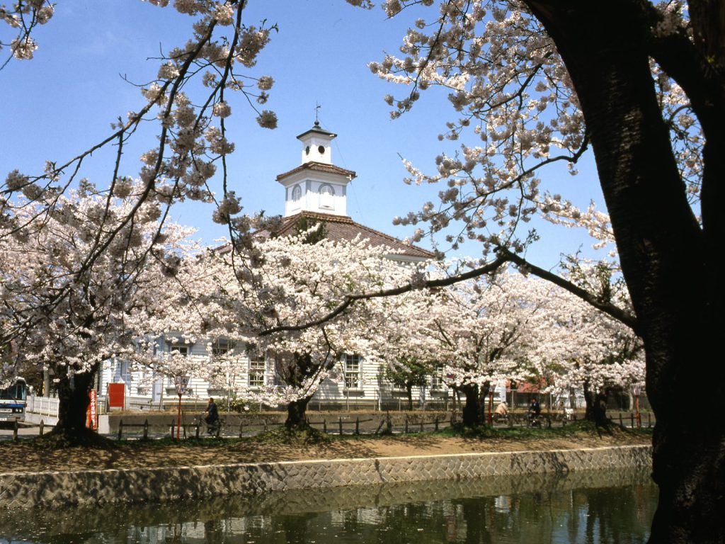 鶴岡公園